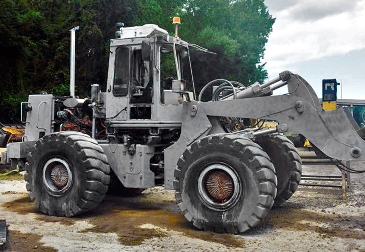Industrial dustless blasting project