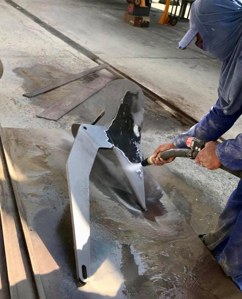 Marine dustless blasting project